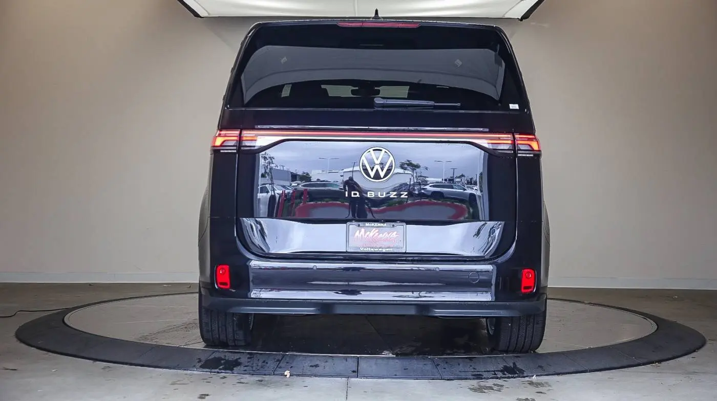 2025 Volkswagen ID.Buzz WVGAWVEB8SH019504