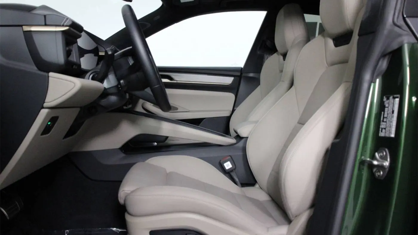 2024 Porsche Macan Electric WP1AC2XA9RL200176