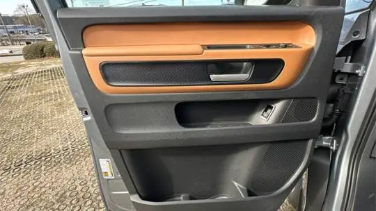 2025 Volkswagen ID.Buzz WVGAWVEB9SH012965