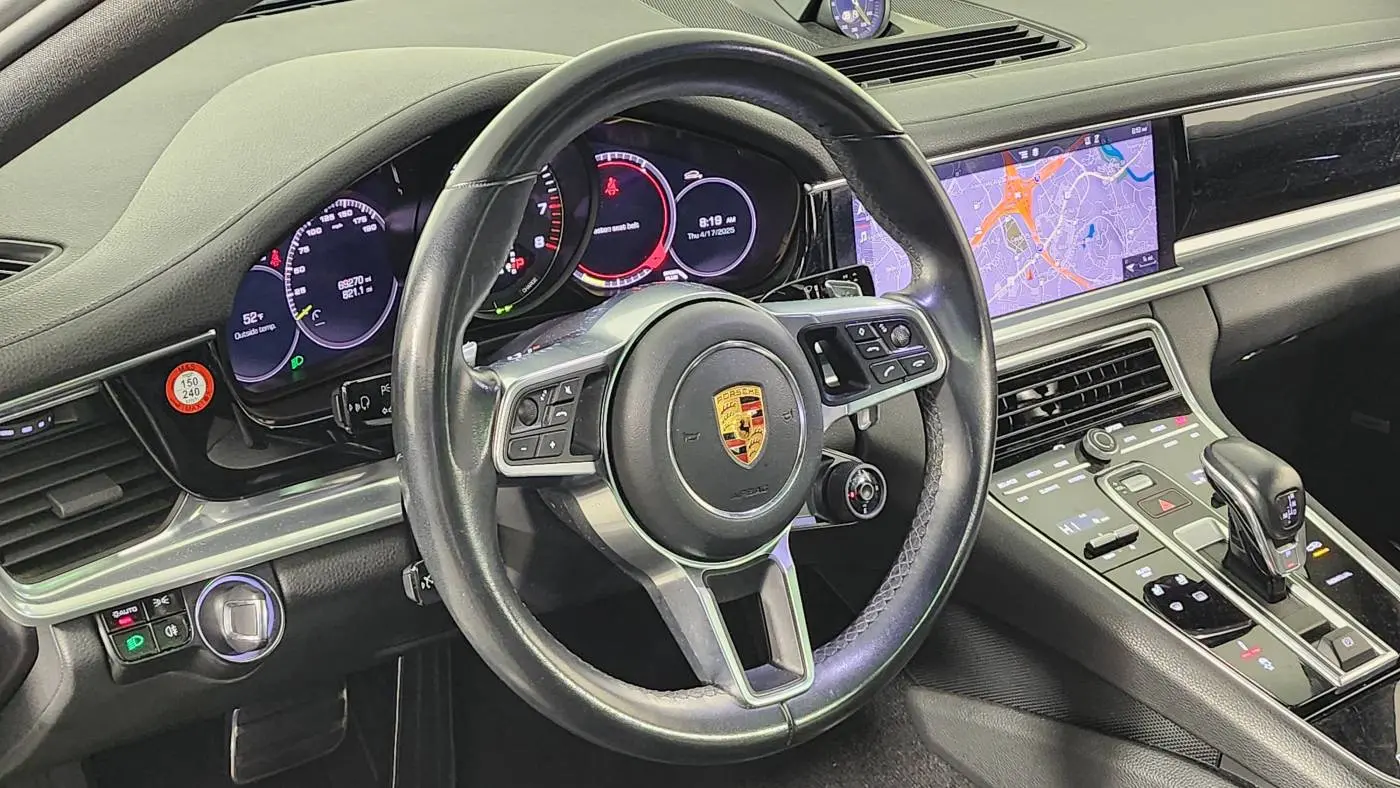 2018 Porsche Panamera WP0AE2A73JL177607