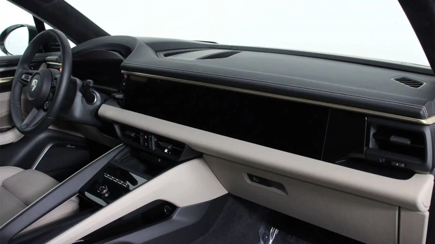 2024 Porsche Macan Electric WP1AC2XA9RL200176