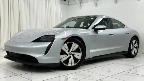 2022 Porsche Taycan - Images - 1
