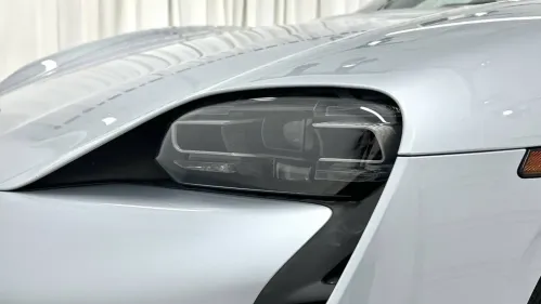 2022 Porsche Taycan - Images - 14