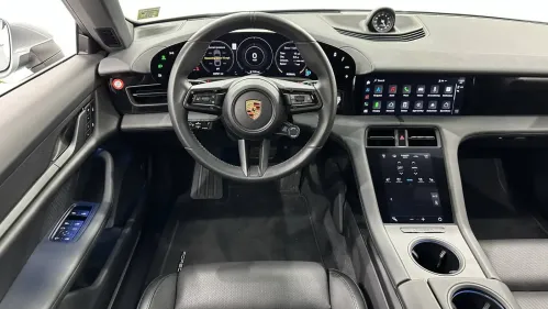 2022 Porsche Taycan - Images - 23