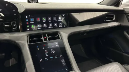 2022 Porsche Taycan - Images - 31