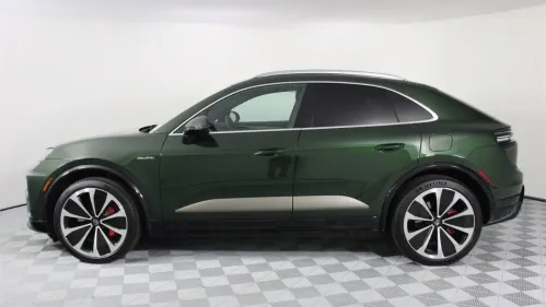2024 Porsche Macan Electric WP1AC2XA9RL200176