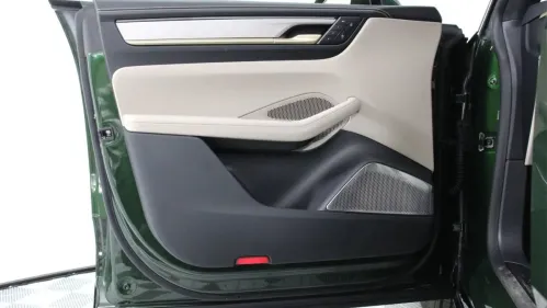 2024 Porsche Macan Electric WP1AC2XA9RL200176