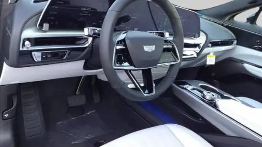2025 Cadillac Lyriq 1GYKPURK6SZ303664