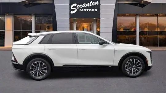2024 Cadillac Lyriq 1GYKPWRL6RZ128251