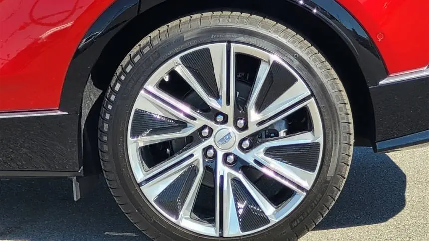 2024 Cadillac Lyriq 1GYKPSRL2RZ141555