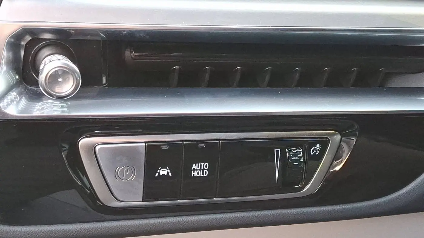 2024 Cadillac Lyriq 1GYKPPRL2RZ104440