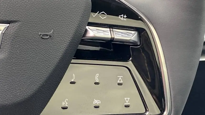 2024 Cadillac Lyriq 1GYKPSRK0RZ106424