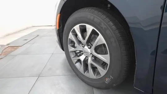2025 Chrysler Pacifica 2C4RC1N75SR573981