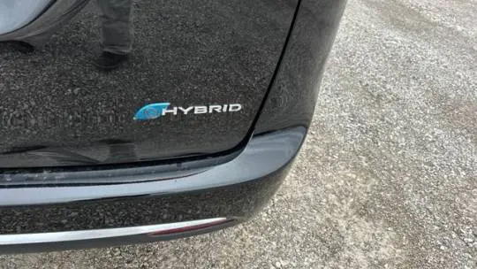 2025 Chrysler Pacifica 2C4RC1N77SR564019