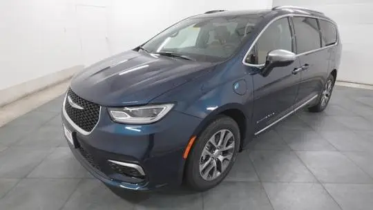 2025 Chrysler Pacifica 2C4RC1N75SR573981