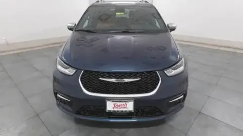 2025 Chrysler Pacifica 2C4RC1N75SR573981