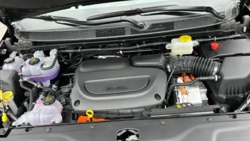 2025 Chrysler Pacifica 2C4RC1N77SR564019