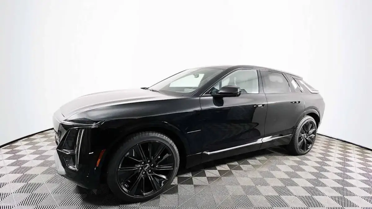 2025 Cadillac Lyriq 1GYKPYRL2SZ307940