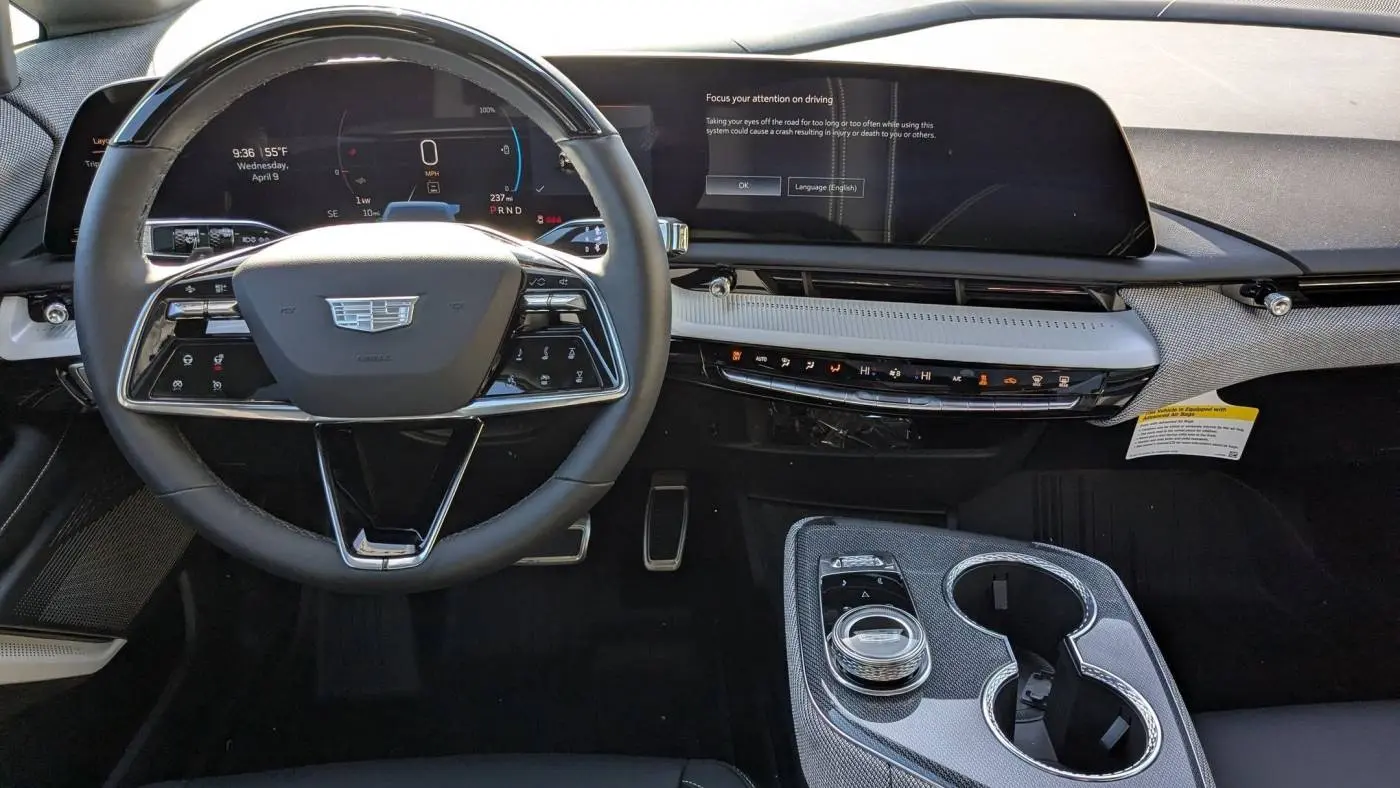 2025 Cadillac OPTIQ 3GYK3EMR5SS157311
