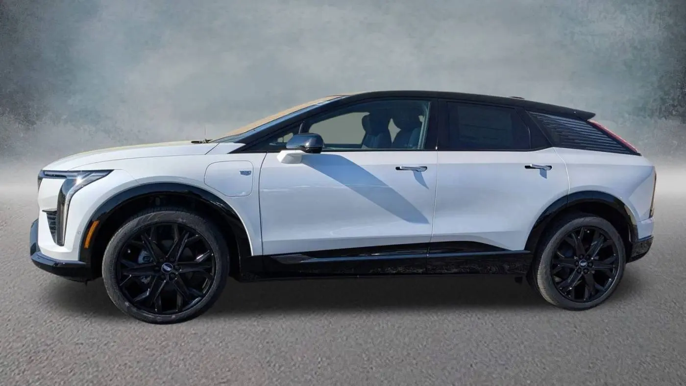 2025 Cadillac OPTIQ 3GYK3EMR5SS157311