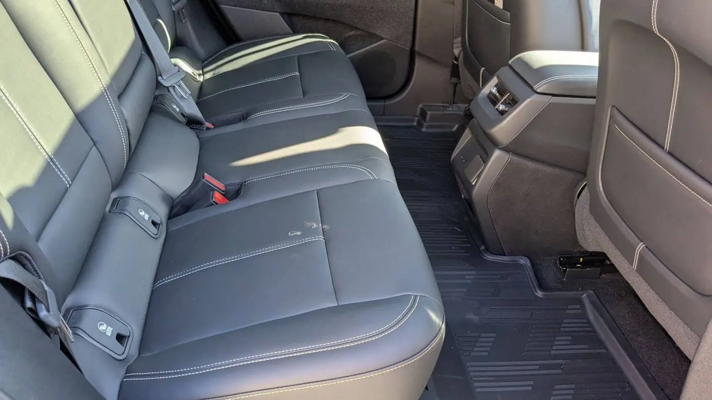2025 Cadillac OPTIQ 3GYK3EMR5SS157311