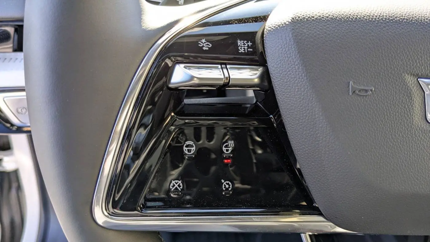 2025 Cadillac OPTIQ 3GYK3EMR5SS157311
