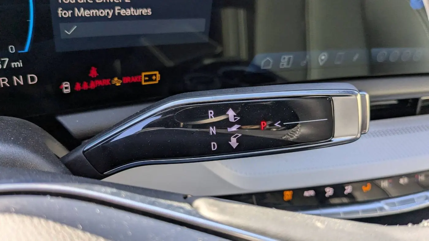 2025 Cadillac OPTIQ 3GYK3EMR5SS157311