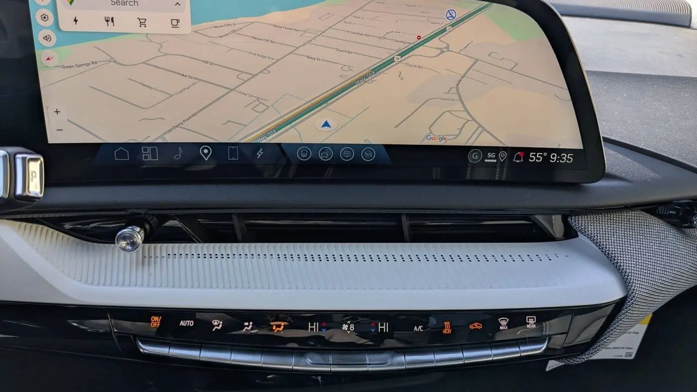 2025 Cadillac OPTIQ 3GYK3EMR5SS157311