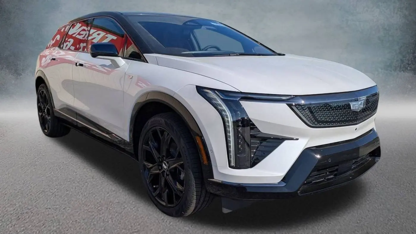 2025 Cadillac OPTIQ 3GYK3EMR5SS157311
