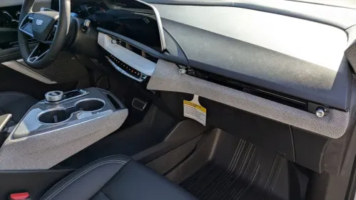 2025 Cadillac OPTIQ 3GYK3EMR5SS157311