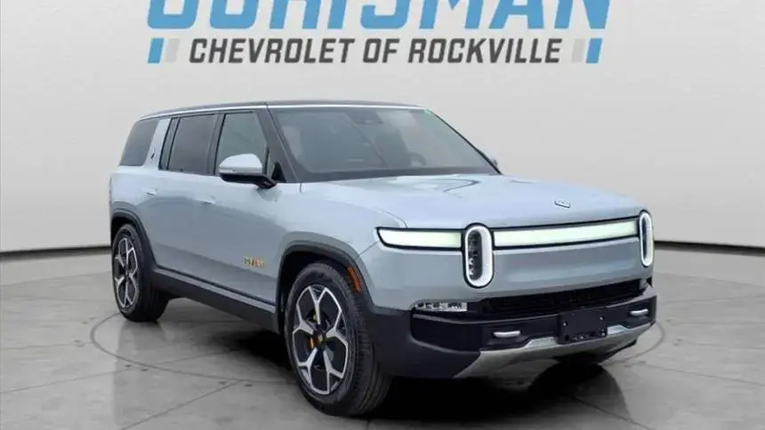 2023 Rivian R1S - Images - 1