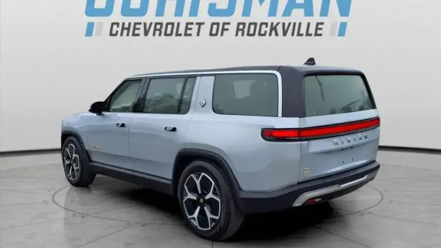 2023 Rivian R1S - Images - 6