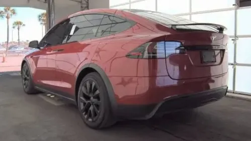 2022 Tesla Model X - Images - 4