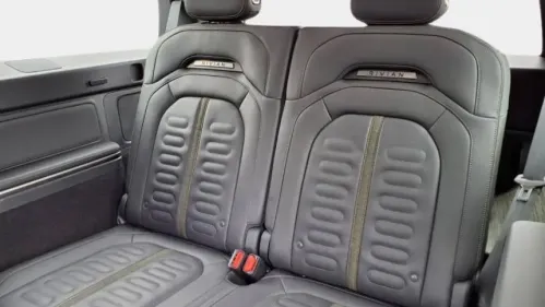 2023 Rivian R1S - Images - 13