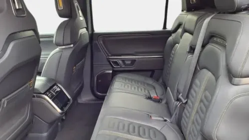 2023 Rivian R1S - Images - 14