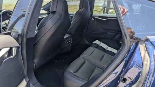 2017 Tesla Model S 5YJSA1E23HF225211