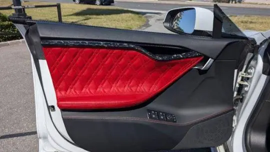 2020 Tesla Model S 5YJSA1E22LF358003