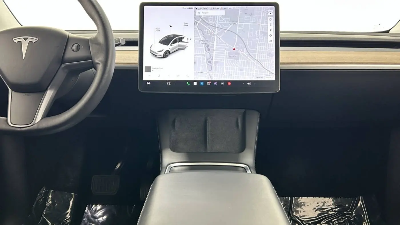 2021 Tesla Model Y 5YJYGDEEXMF199382
