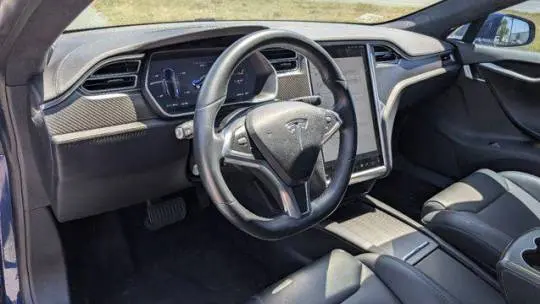 2017 Tesla Model S 5YJSA1E23HF225211