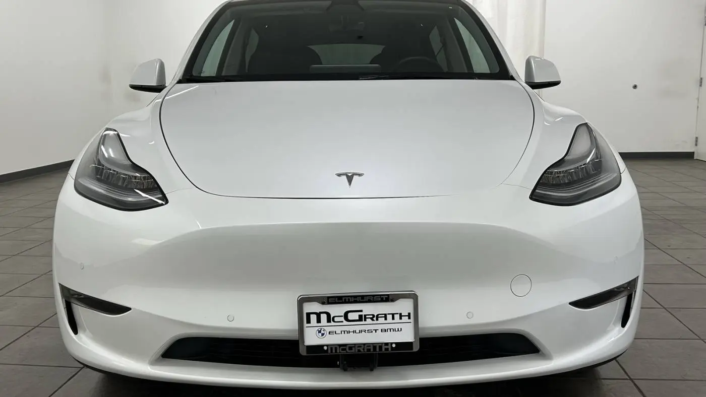 2021 Tesla Model Y 5YJYGDEEXMF199382