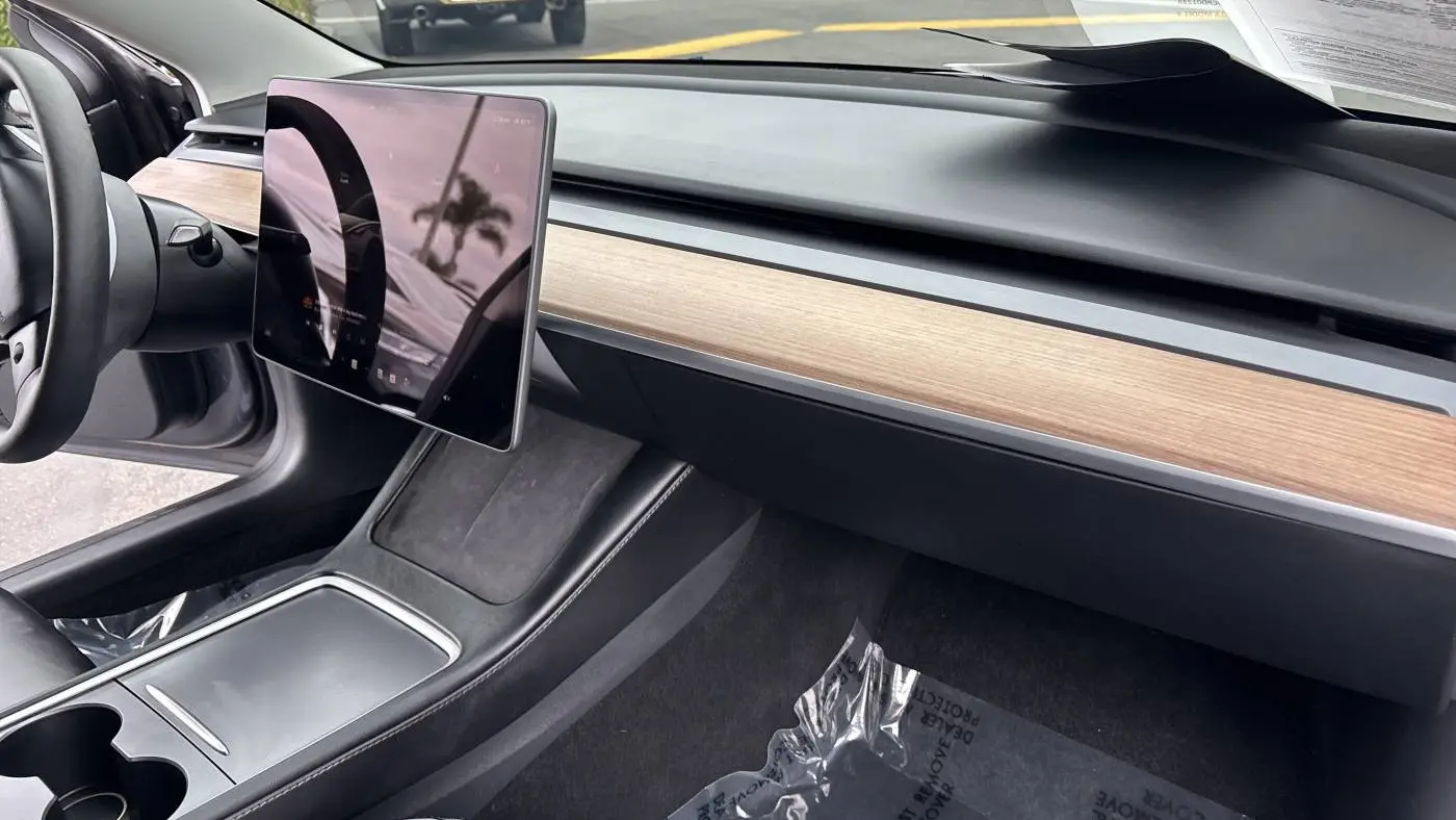 2023 Tesla Model 3 5YJ3E1EC0PF682333