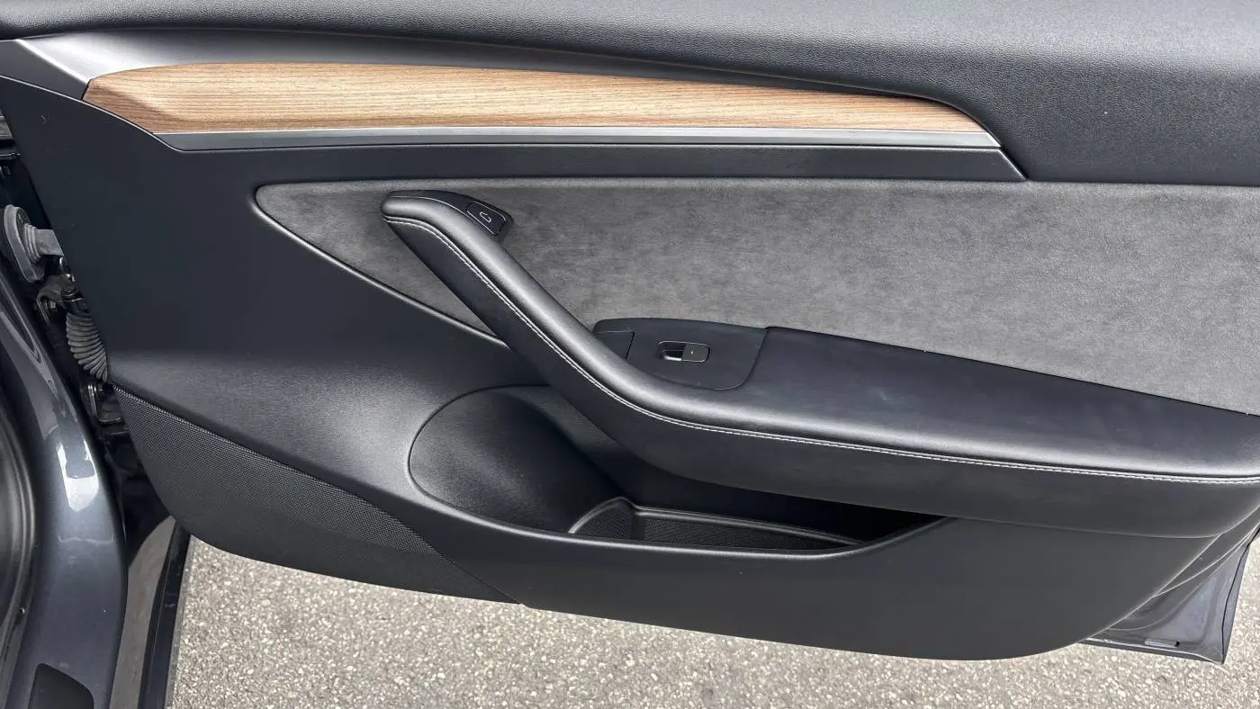 2023 Tesla Model 3 5YJ3E1EC0PF682333