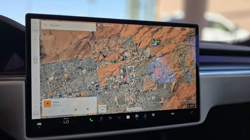 2021 Tesla Model S 5YJSA1E67MF452804