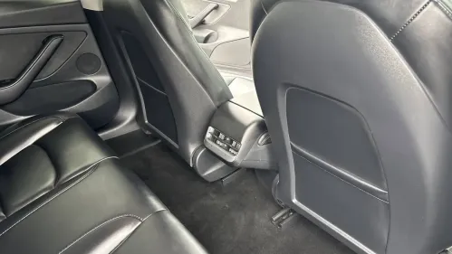 2023 Tesla Model 3 5YJ3E1EC0PF682333