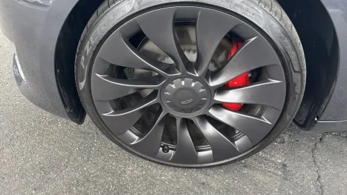 2023 Tesla Model 3 5YJ3E1EC0PF682333