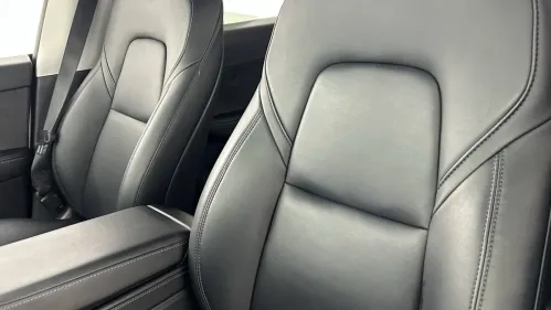 2021 Tesla Model Y 5YJYGDEEXMF199382