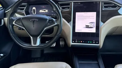 2015 Tesla Model S 5YJSA1E45FF109538