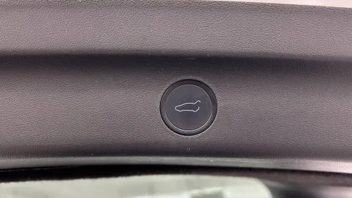 2021 Tesla Model Y 5YJYGDEEXMF199382