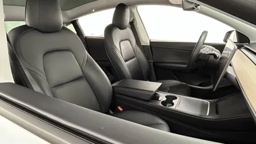 2021 Tesla Model Y 5YJYGDEEXMF199382