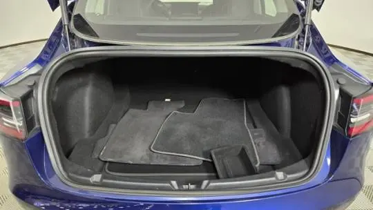2018 Tesla Model 3 5YJ3E1EA6JF024750